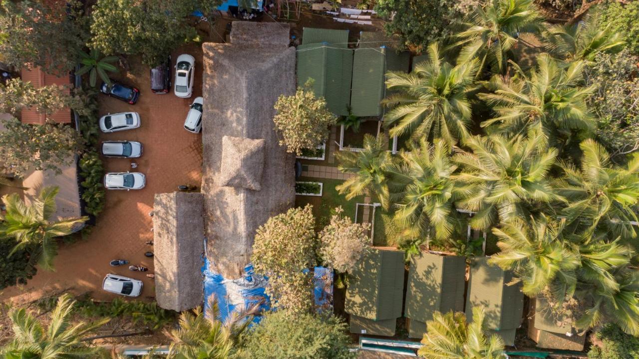 Kings Villa Resort パロレム エクステリア 写真
