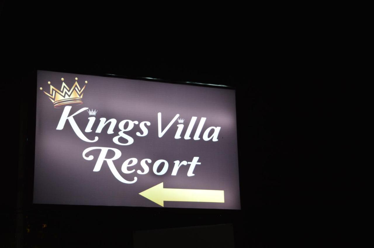 Kings Villa Resort パロレム エクステリア 写真