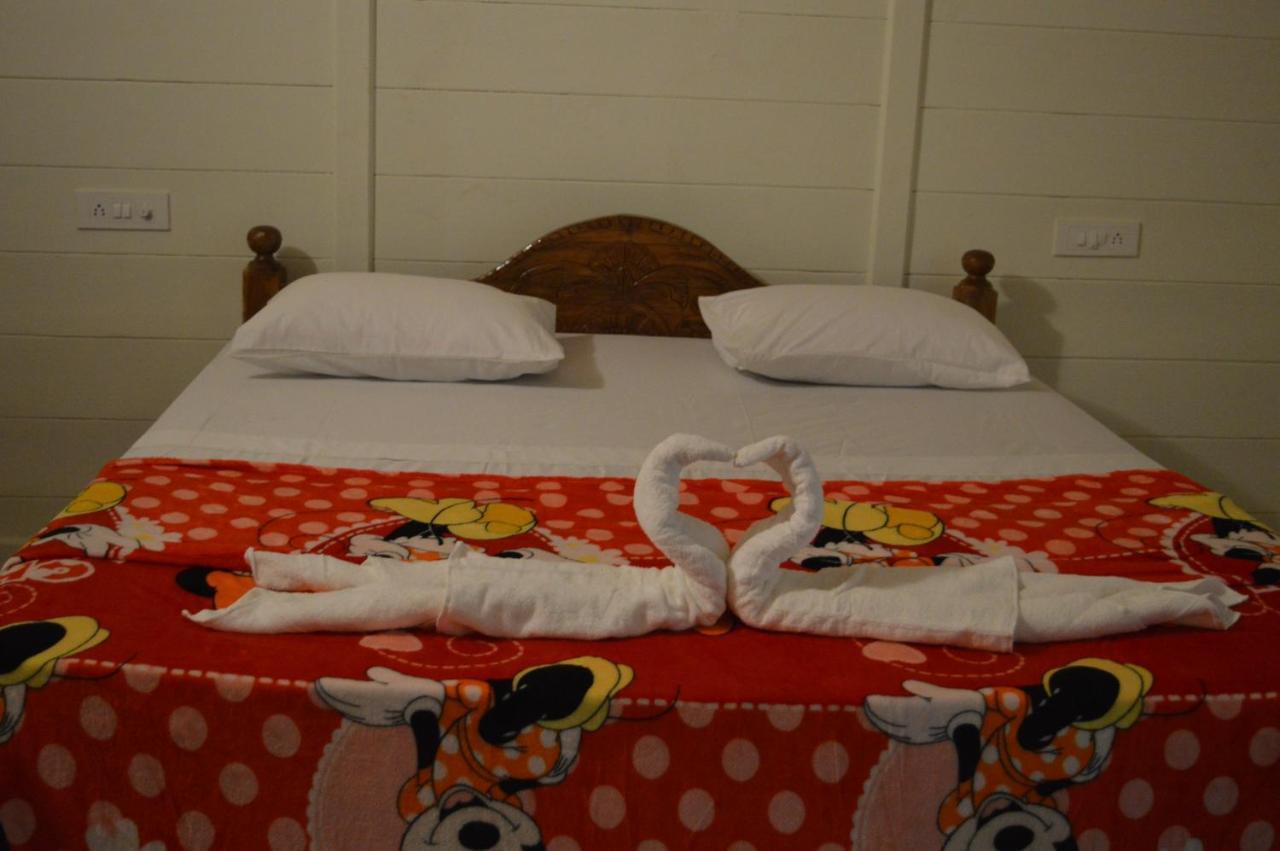 Kings Villa Resort パロレム エクステリア 写真